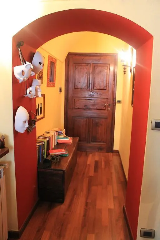 Stecado - Prearunda Con 2 Camere Matrimoniali, Nella Piazza Centrale Dolceacqua Apartment