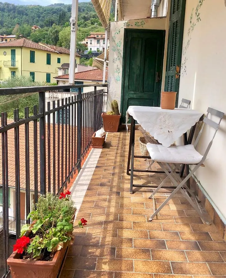 Stecado - Prearunda Con 2 Camere Matrimoniali, Nella Piazza Centrale Dolceacqua Apartment