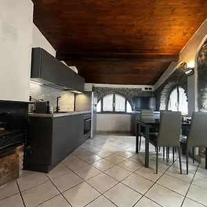 Casa Ale Apartment